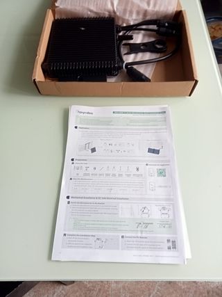 Kit de autoconsumo 500W,(microinversor+placa 620w)