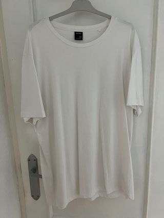 Camiseta Básica Blanca Bershka