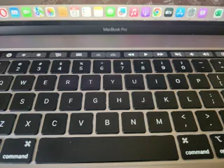 Portatil MacBook Pro 32GB Core i7 Touch ID 500gb