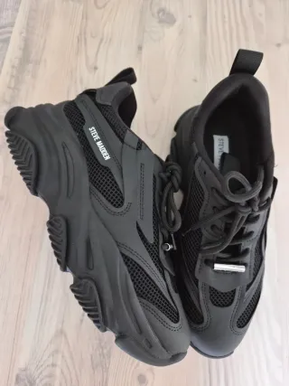 Zapatillas Sneakers Steve Madden Possession Negras