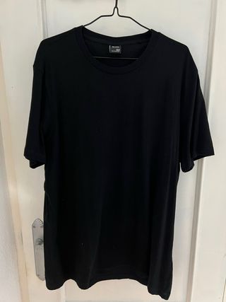 Camiseta Negra Básica Bershka