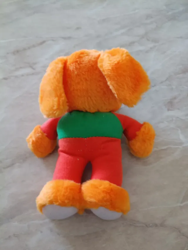 Peluche Orso Arancione con Gilet Verde