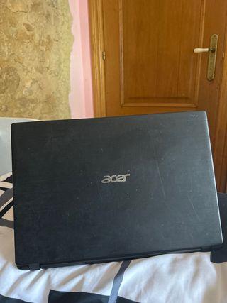 Ordenador portátil Acer negro