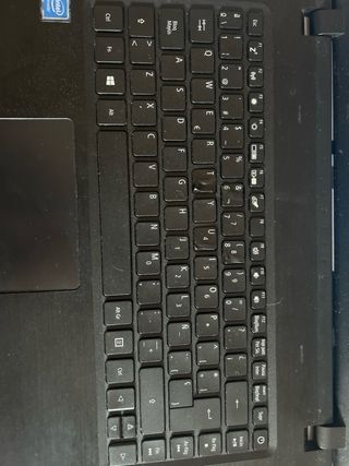 Ordenador portátil Acer negro