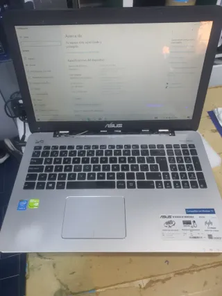 Portátil Asus Plata i5