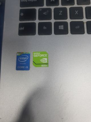 Portátil Asus Plata i5