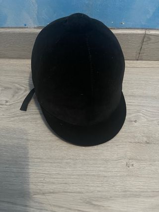 Casco de equitación negro