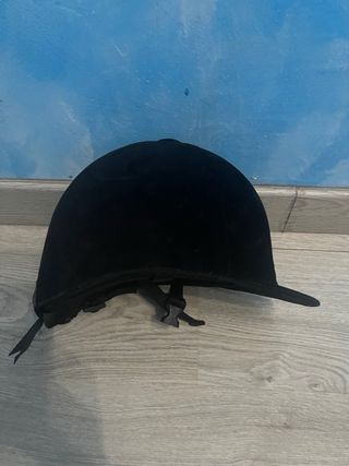Casco de equitación negro