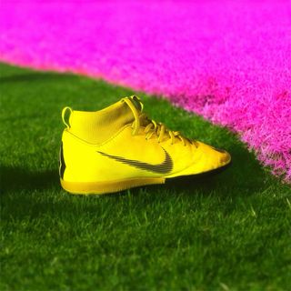 Zapatos de fútbol Nike Talla 36.5