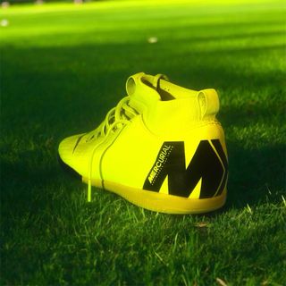 Zapatos de fútbol Nike Talla 36.5