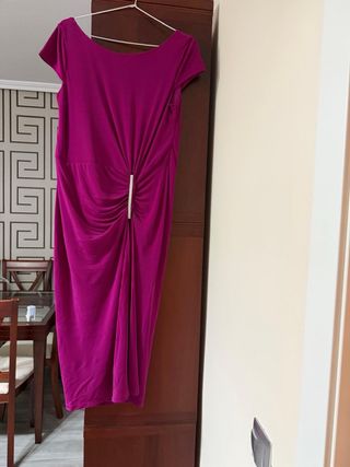 Vestido fucsia talla 42