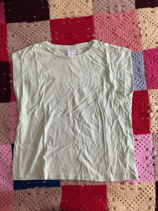 Camiseta Zara sin mangas verde menta Talla 14 años