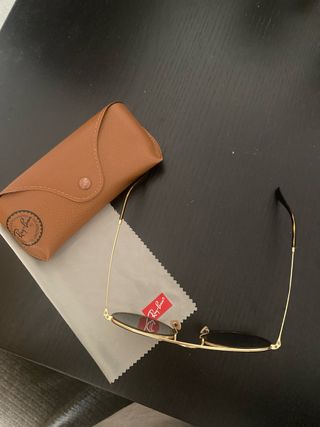 Gafas Ray-Ban Aviator Negro y Dorado