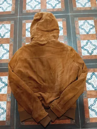 Cazadora ante y borreguito con capucha