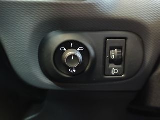 Citroen C4 Cactus PT 110CV SHINE