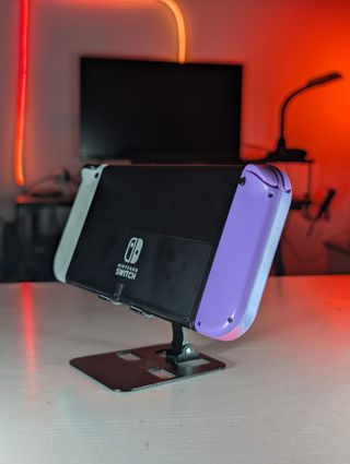 Nintendo Switch OLED viola/bianco + accessori