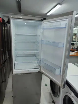 NEVERA MARCA BEKO INOX F 184,5X60CM CON GARANTÍA 