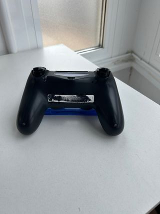 PS4 (PlayStation 4) + 2 Controles Dualshock