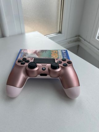 PS4 (PlayStation 4) + 2 Controles Dualshock
