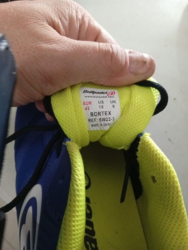 Set di 2 paia di scarpe sportive