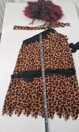 3 Disfraces Cavernícola Talla Única. 30€ LOS TRES