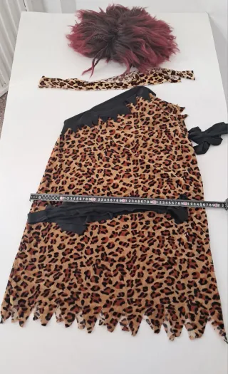 3 Disfraces Cavernícola Talla Única. 30€ LOS TRES