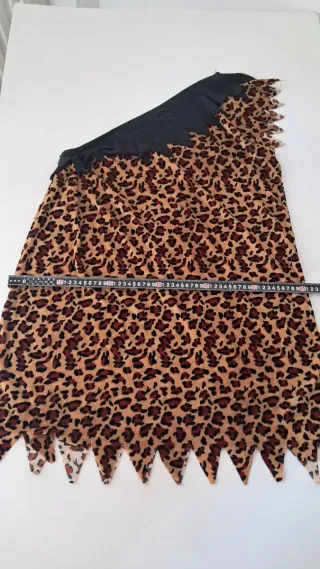 3 Disfraces Cavernícola Talla Única. 30€ LOS TRES