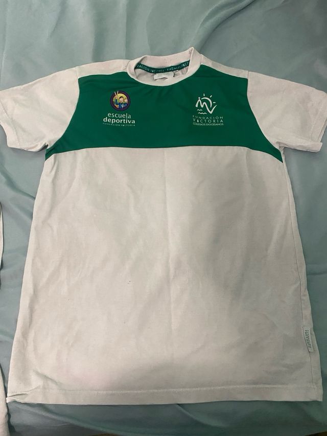 Pantalón corto deportivo azul marino