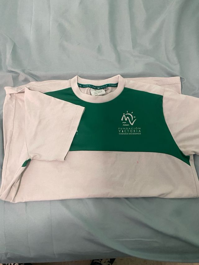 Pantalón corto deportivo azul marino