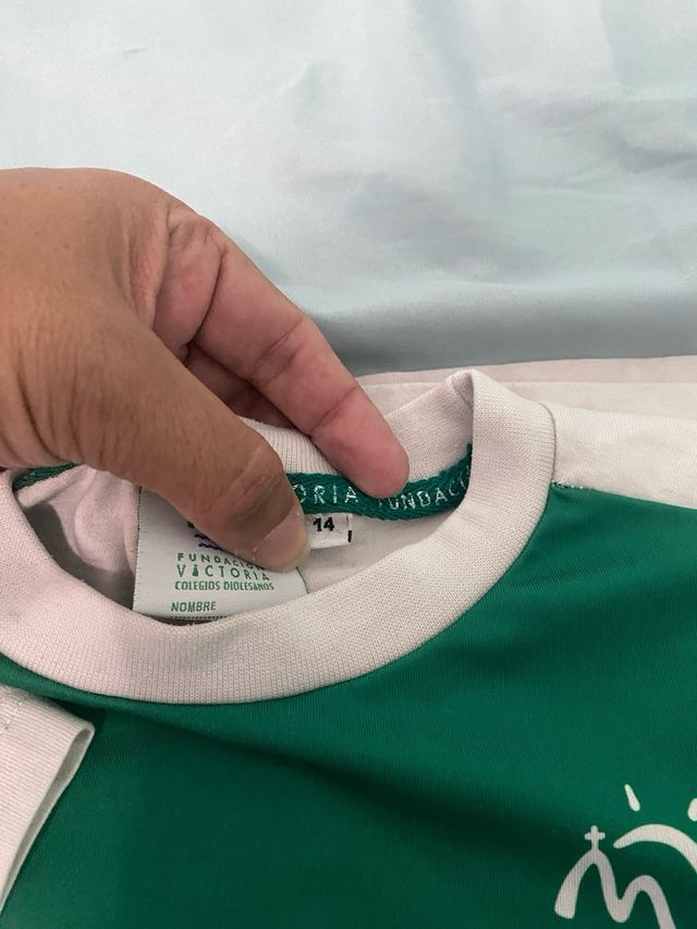 Pantalón corto deportivo azul marino