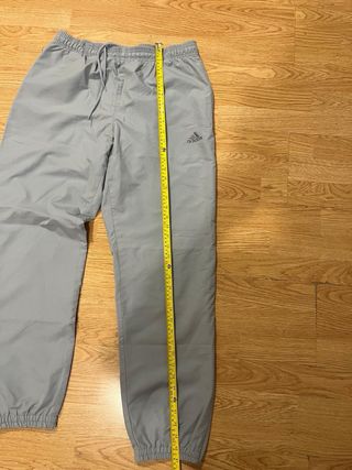 Pantalón Adidas Baggy Gris