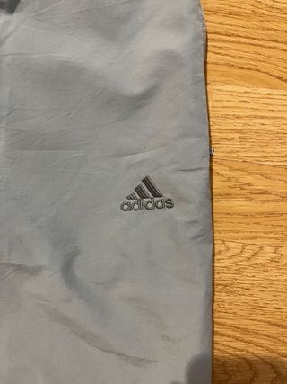 Pantalón Adidas Baggy Gris