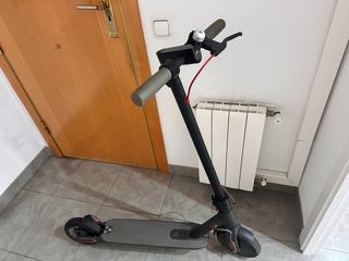 Patinete Eléctrico Xiaomi Mi 365