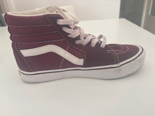 Vans Mujer Corte Alto Rojo