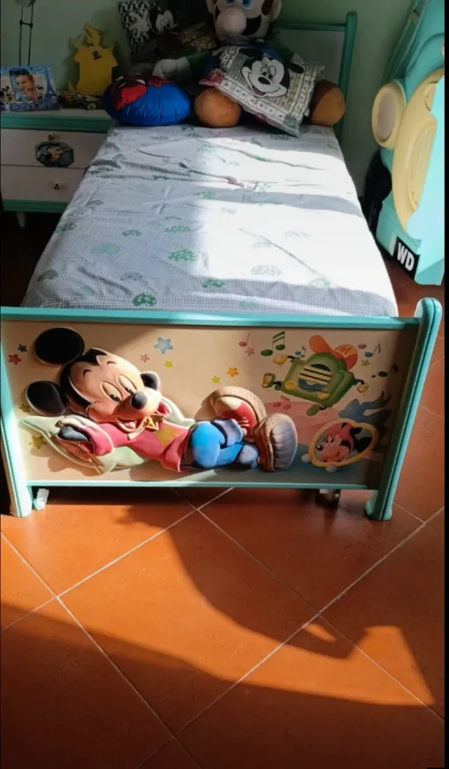 Arredamento Topolino: Armadio e Cassettiera