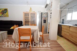 Piso en venta en El Grau en Valencia