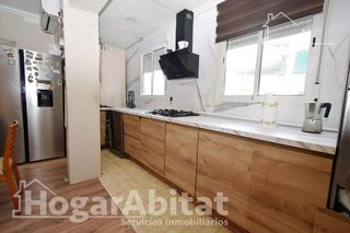 Piso en venta en El Grau en Valencia