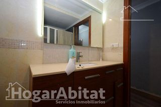 Piso en venta en El Grau en Valencia