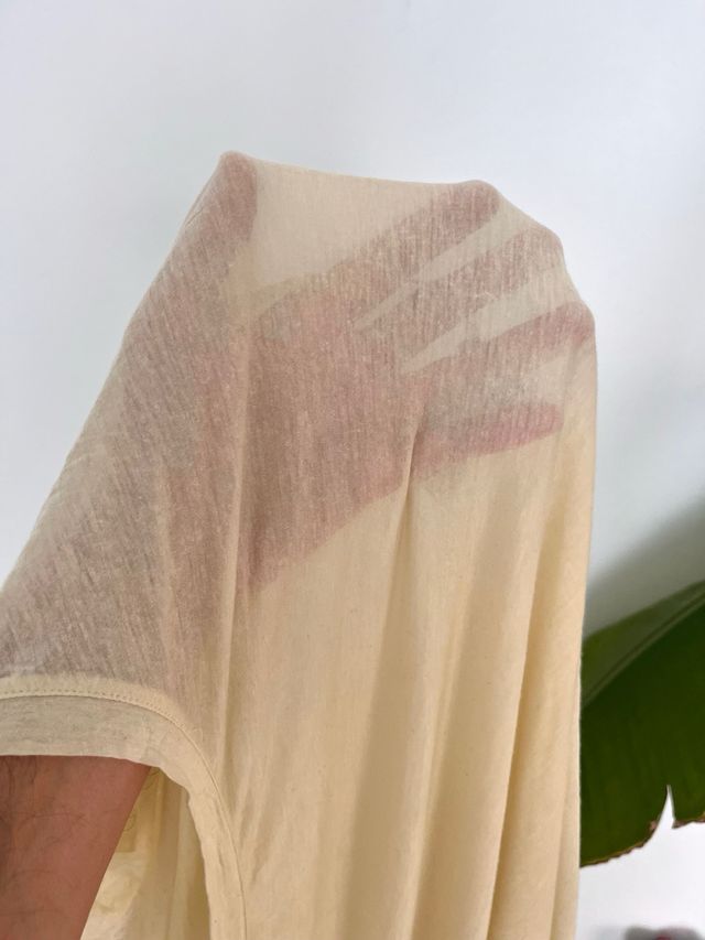 Camiseta Balenciaga Oversize Beige Talla Única