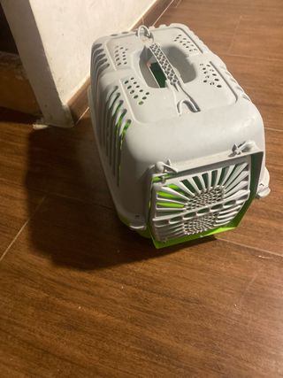 Transportín para mascotas gris y verde