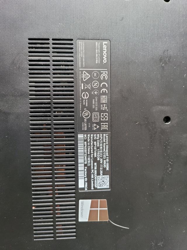 Portátil Lenovo Negro