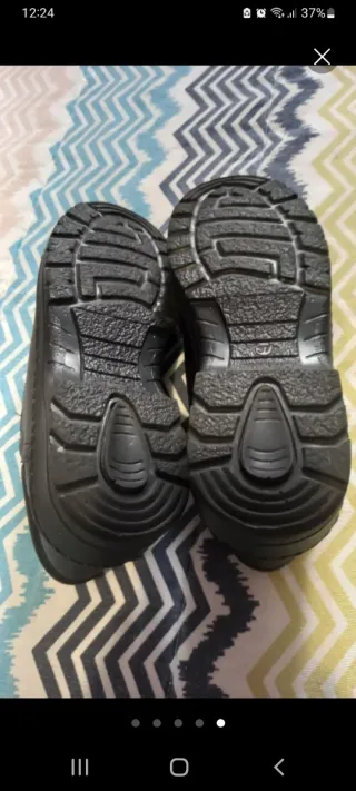 Zapatos de trabajo negros talla 37