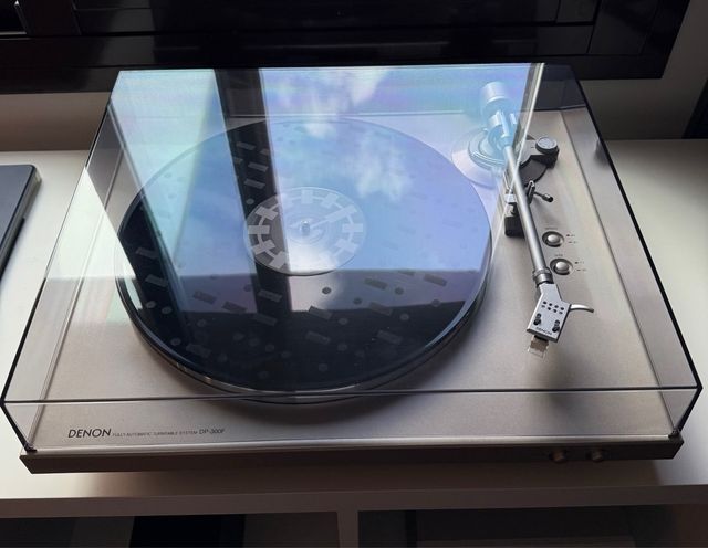 Tocadiscos Denon DP-300F Automático ( LEER )