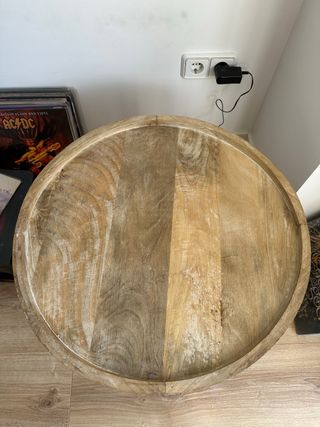 Mesa auxiliar redonda de madera