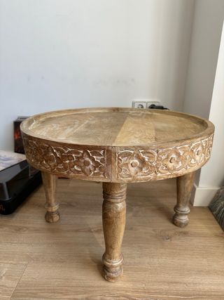 Mesa auxiliar redonda de madera