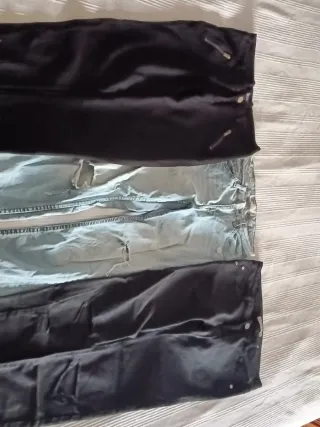 Pantalones negros y vaqueros talla 36