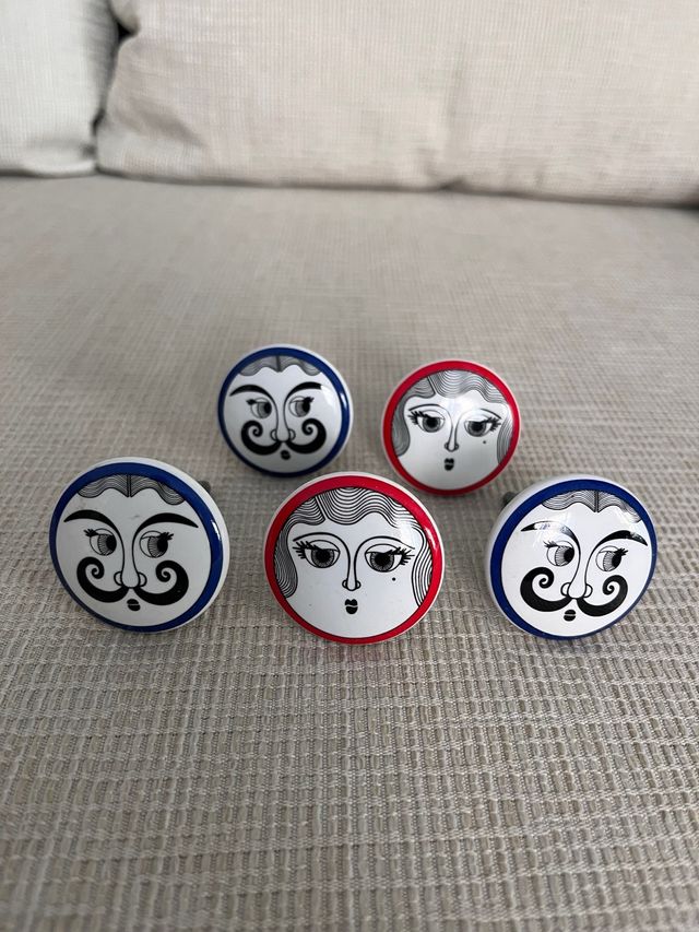 5 Pomos Cerámica Caras Dibujadas