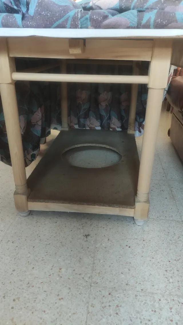 Mesa camilla cristal y tela