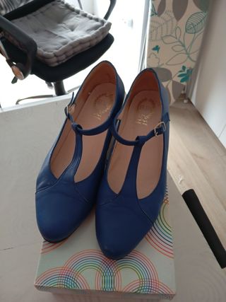Zapatos azul piel talla 40