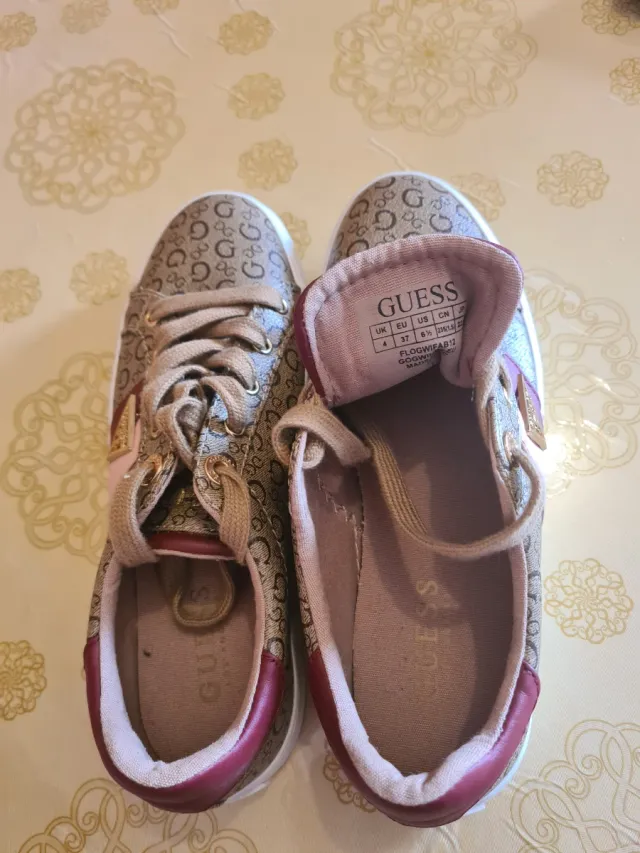 Zapatillas Guess Talla 37